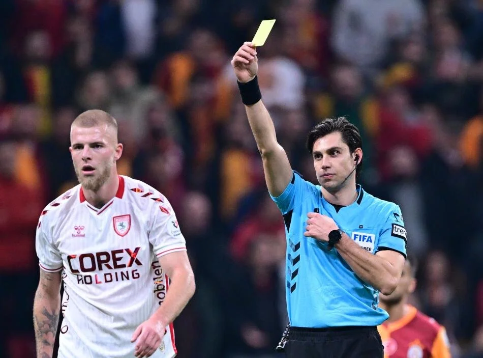 Galatasaray-Samsunspor maçı tartışmalı pozisyonlar: Hakemlerin yorumları ne oldu?