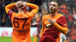 Galatasaray'ın Eski Yıldızı 4 Gol Attı! Taraftarlar Çıldırdı (2)-1