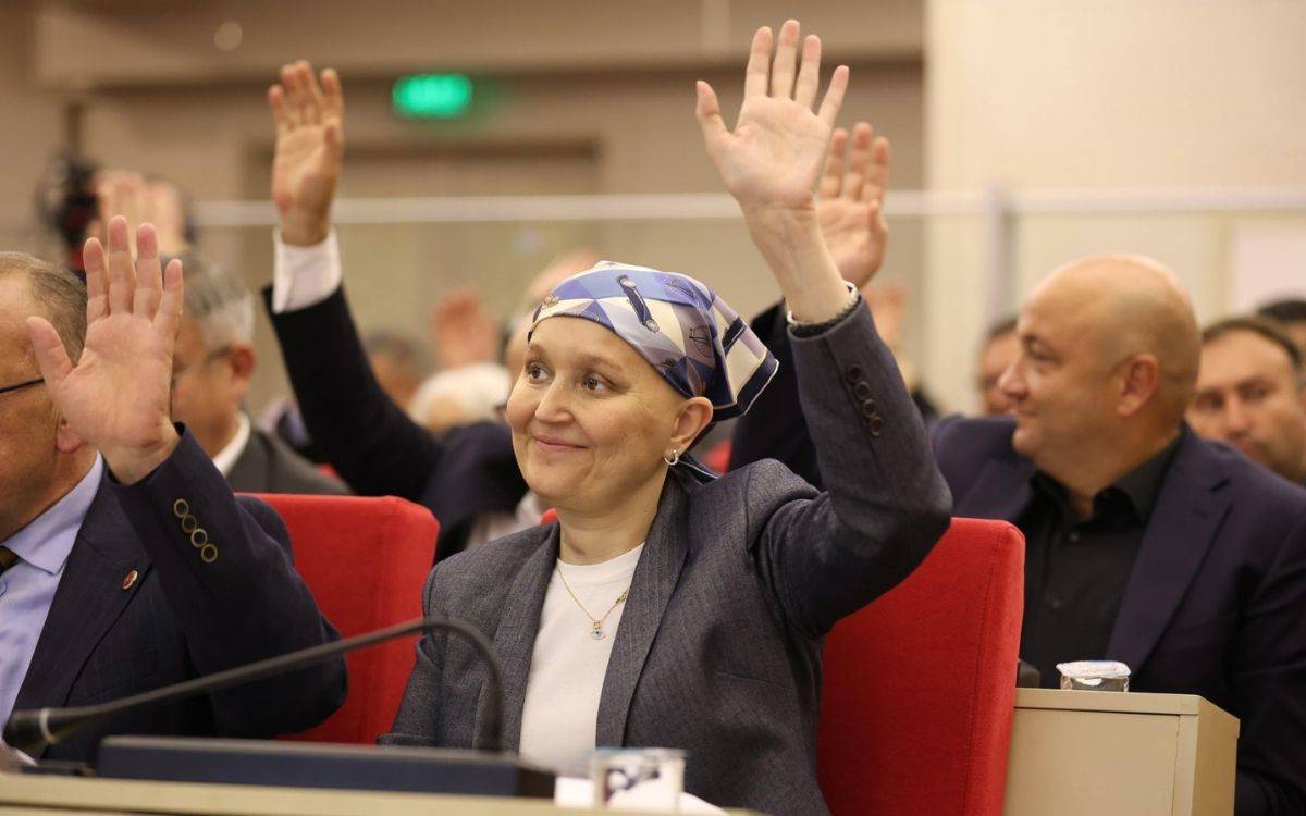 Gulsah Durbay Solunum Cihazina Bagli Olarak Yogun Bakimda Takip Ediliyor