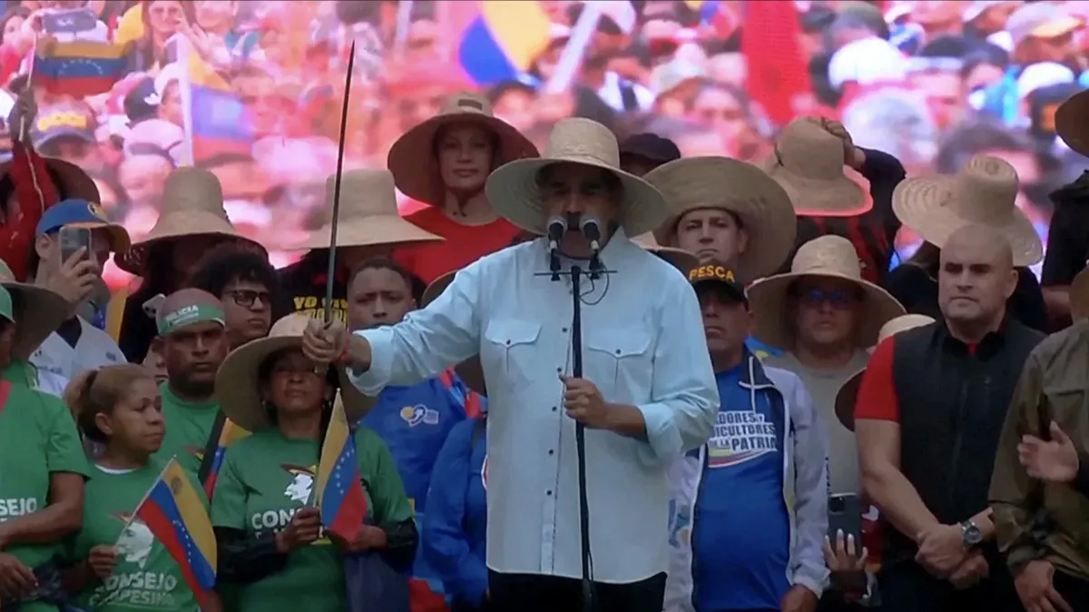 Maduro’dan Abd’ye Çifte Mesaj Önce Kılıçları Çekti Sonra Dans Etti!-1