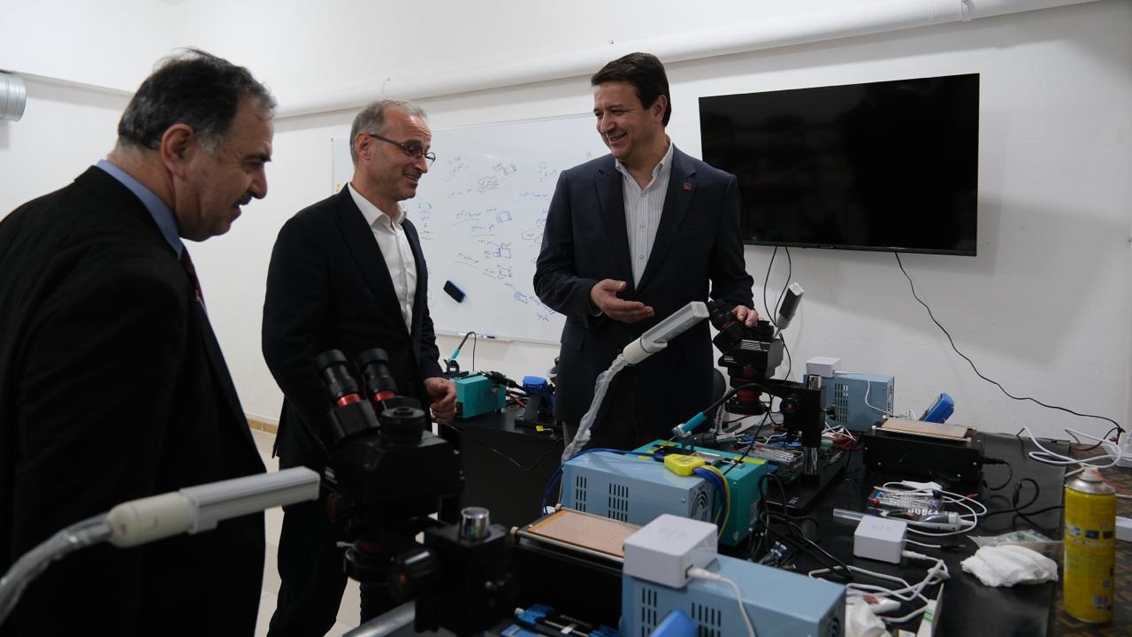 Mahmut Arıkan’dan Lübnan’daki Filistin Kamplarına Anlamlı Ziyaret 4