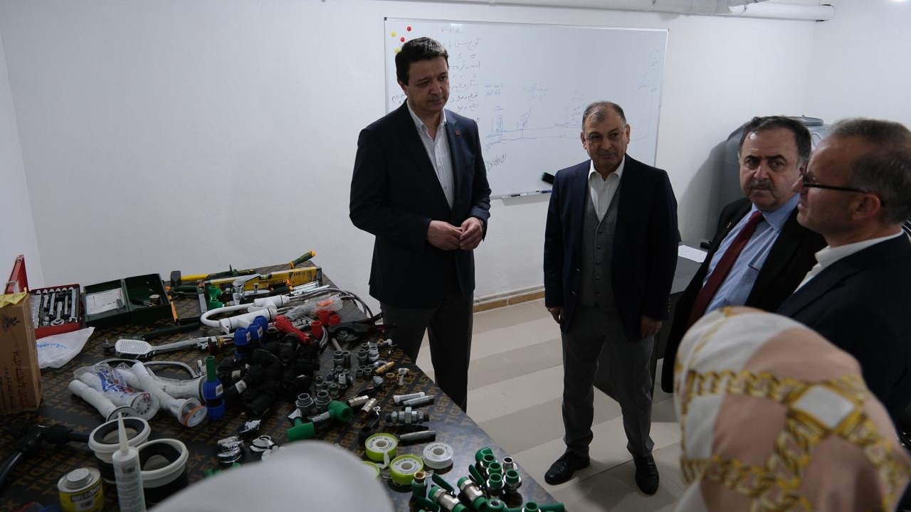 Mahmut Arıkan’dan Lübnan’daki Filistin Kamplarına Anlamlı Ziyaret 6