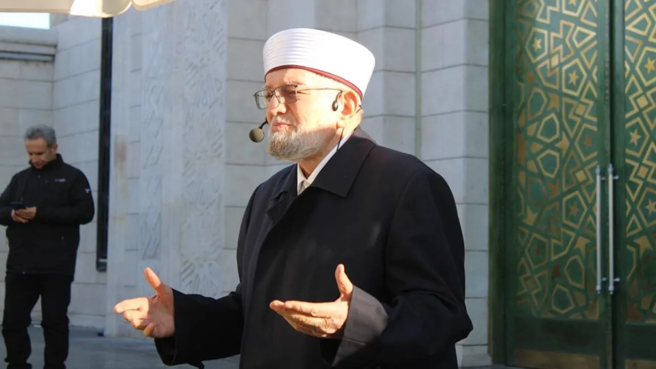 Necmettin Nursacan Es Acisi 1