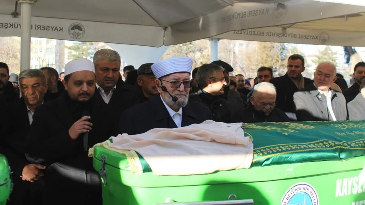 Necmettin Nursacan Es Acisi 4