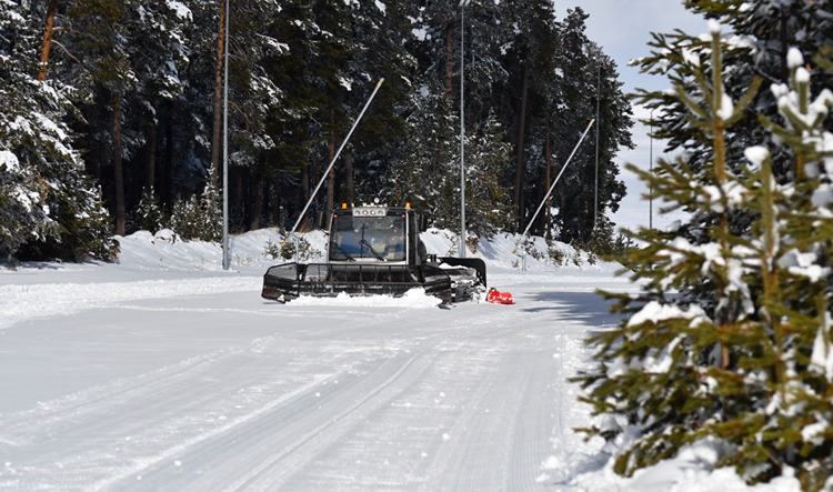 Sarıkamış’ta Kartpostallık Manzara Sarıçamlar Beyaza Büründü (4)