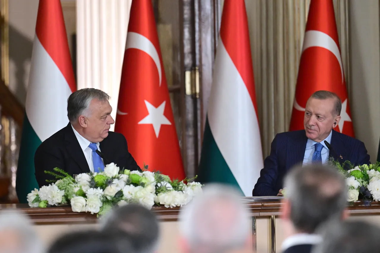 Türkiye–Macaristan Ilişkilerinde Yeni Dönem 16 Anlaşmaya Imzalar Atıldı!-1