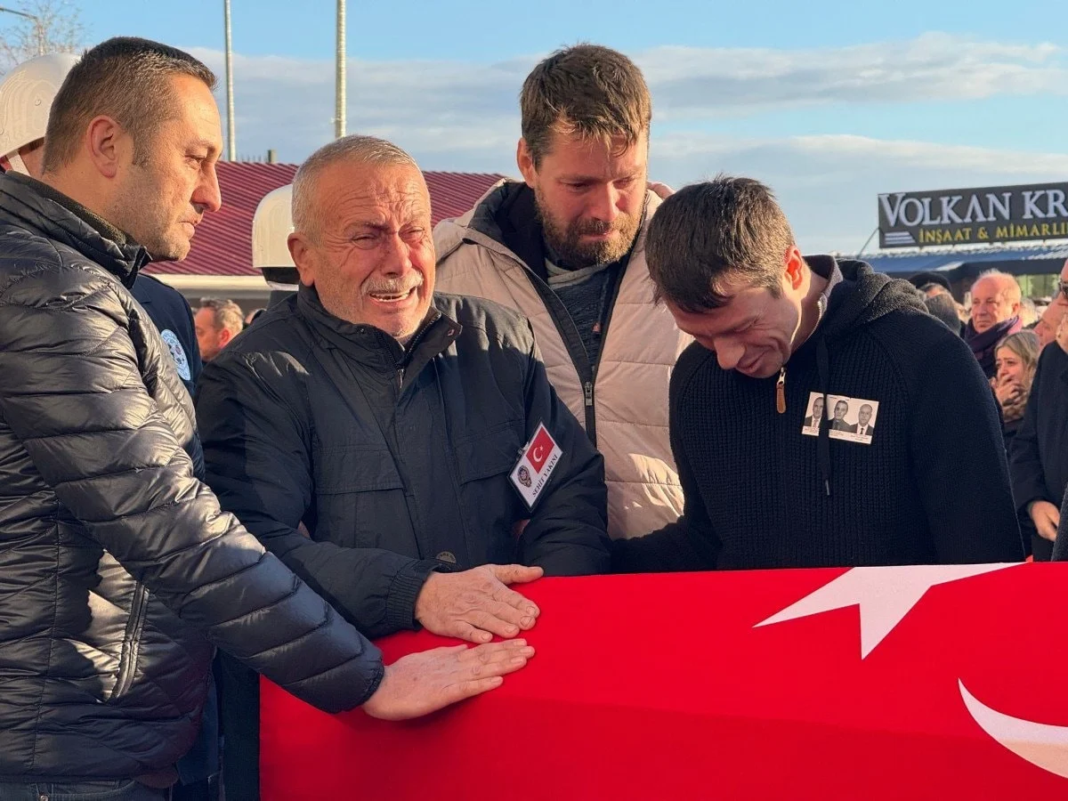 Yalova'da Şehit Düşen 3 Vatan Evladı Ebediyete Uğurlandı! (2)