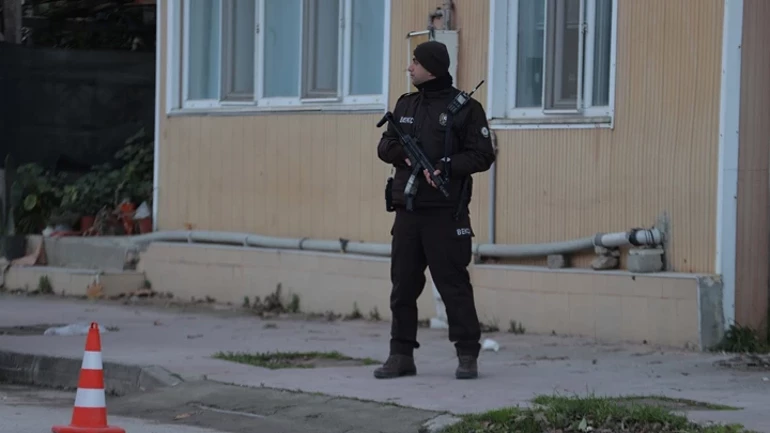 Yalova'da Silahlı Çatışma! 7 Polis Yaralandı (4)