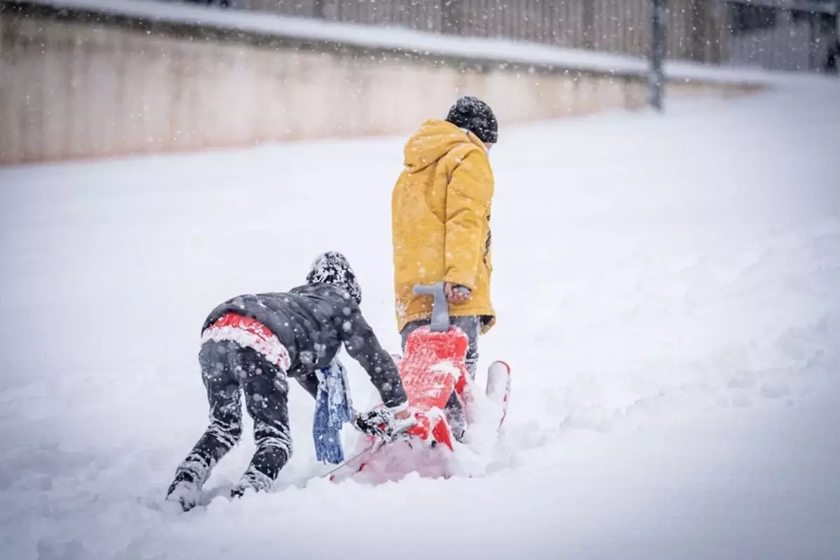 Yilin Ilk Kar Tatili Haberi Geldi Bir Ilde 19400495 1609 Amp