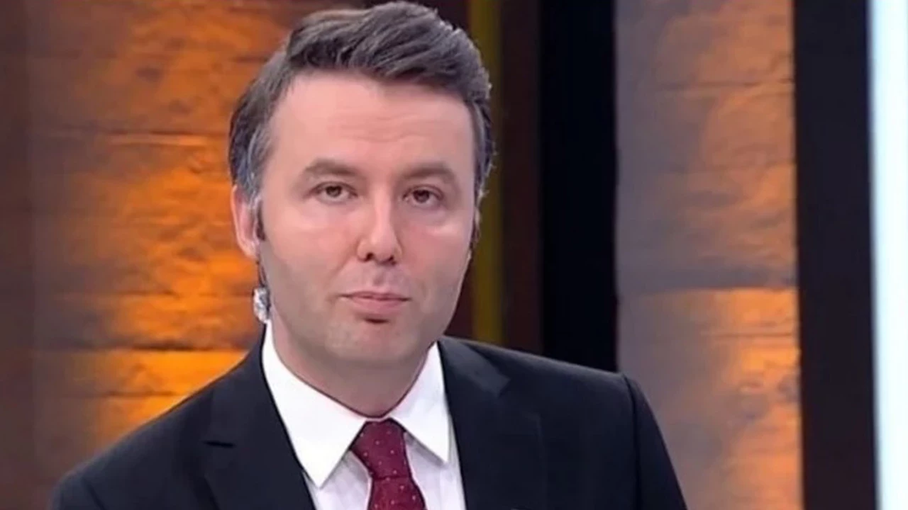 Mehmet Akif Ersoy’un 3 Ay Önce Tövbe Edip Umreye Gittiği Iddia Edildi Gerçekten Böyleyse Bize De “Allah Affetsin” Demek Düşer (1)
