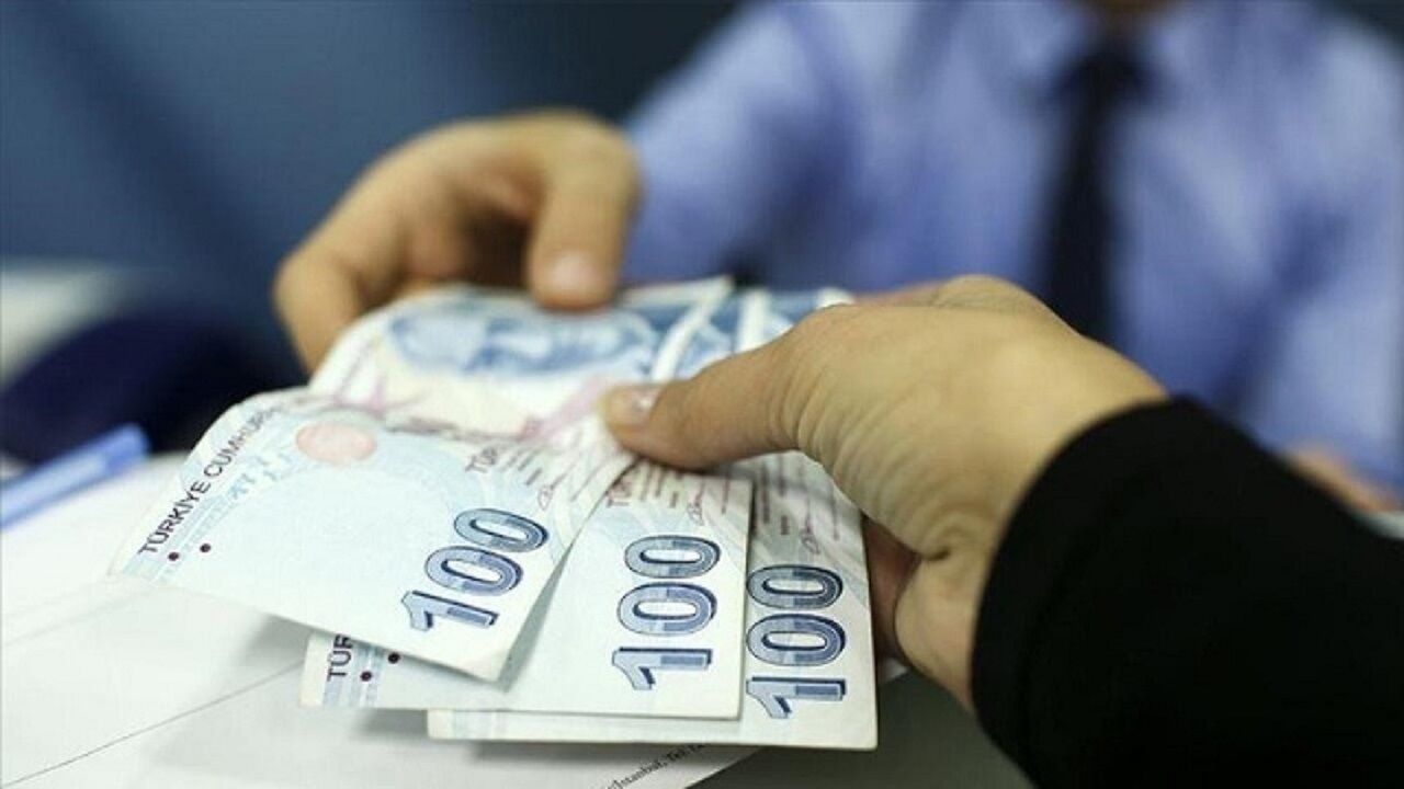 Sgk Uzmanı Üzücü Haberi Verdi: Emeklinin Bayram Ikramiyesi Ne Kadar Olacak?