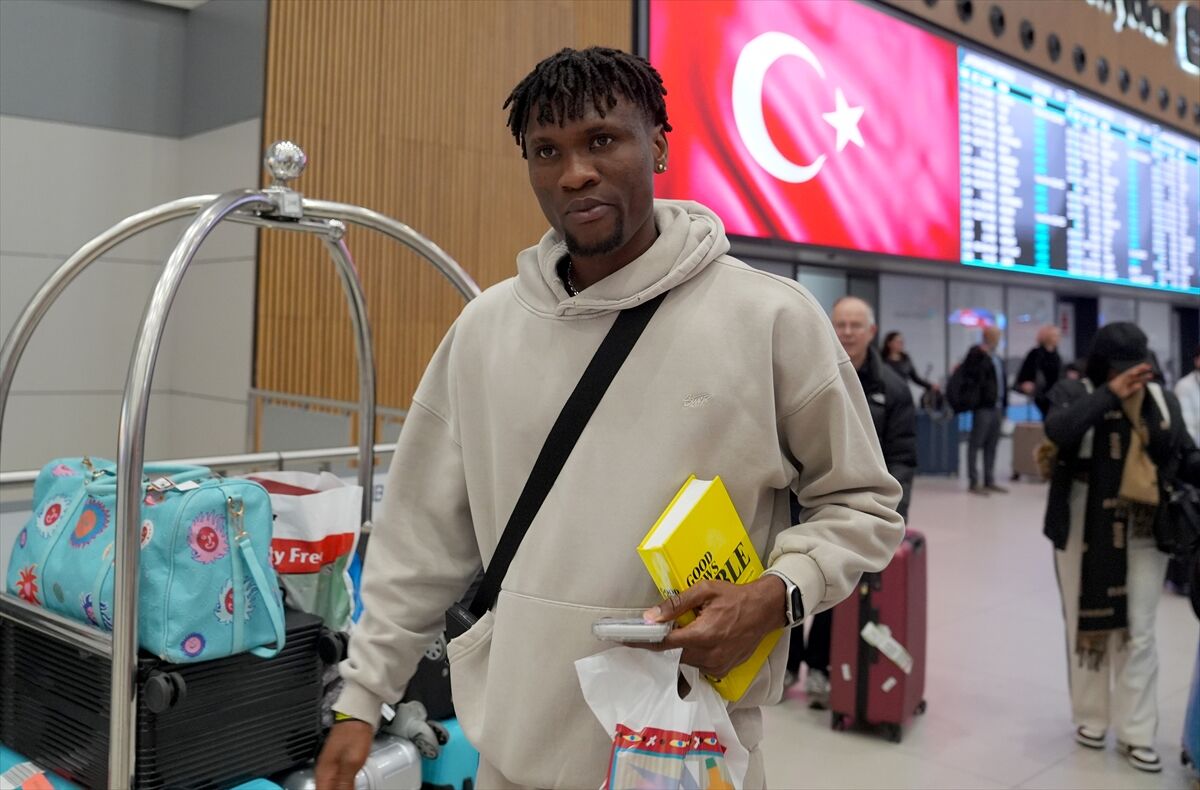 Trabzonspor Yeni Transferine Kavuştu! İşte Ilk Görüntüler (4)-1