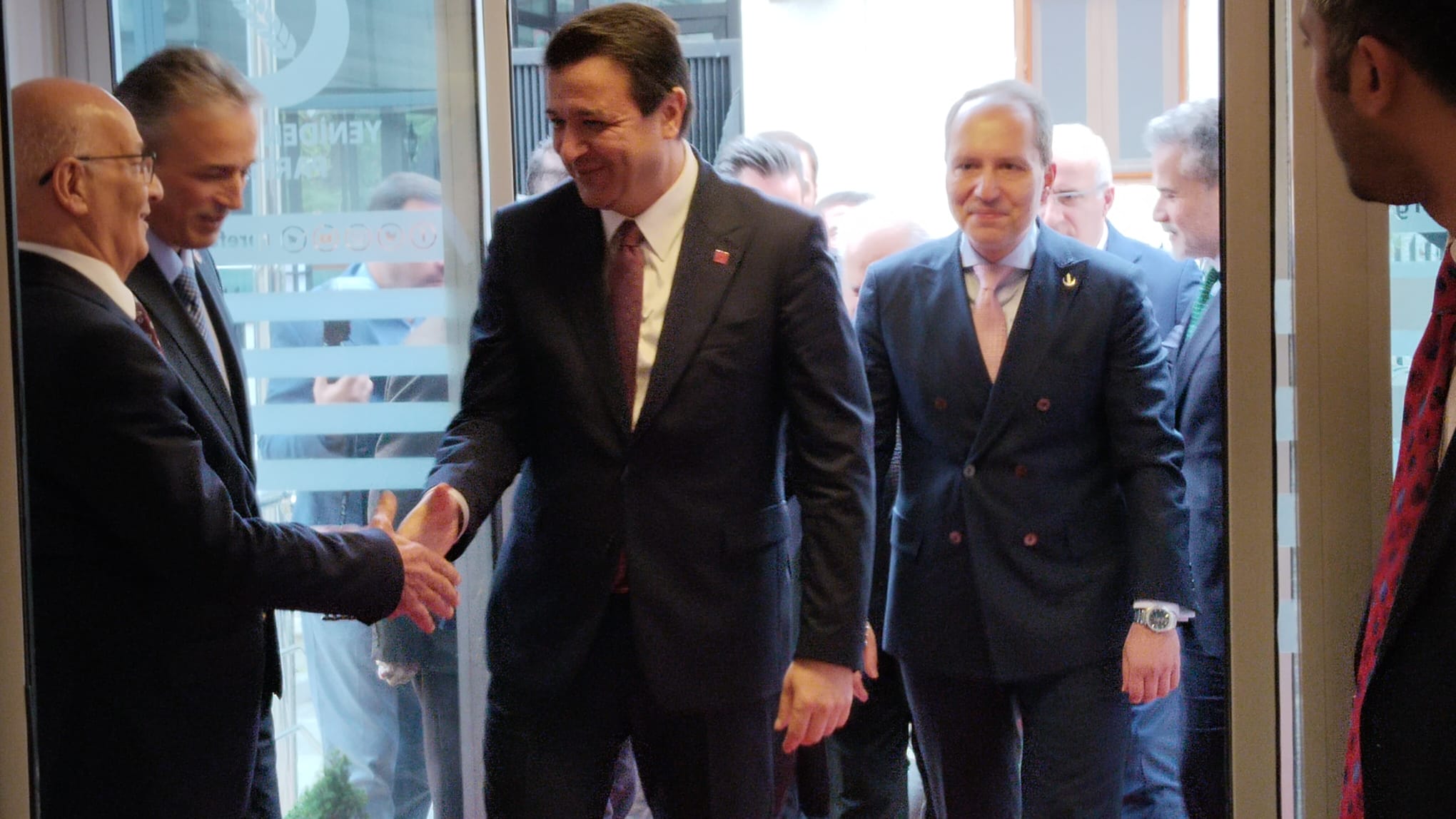 Whatsapp Image 2026 01 28 At 18.00.04