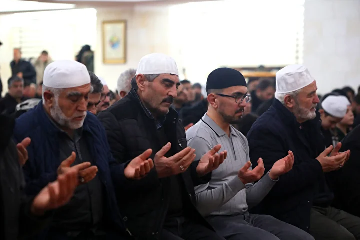 81 Ilde Kandil Heyecanı Berat Gecesi Camiler Doldu Taştı!Q