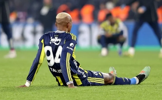 Fenerbahçe'den Sakat Futbolcular Için Açıklama! Kulüp Resmen Açıkladı (4)
