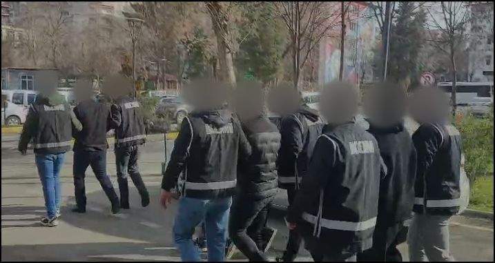 Yapay Zeka Destekli Mi̇t Vurgunu 1.5 Milyon Tl'lik Dolandırıcılık (2)