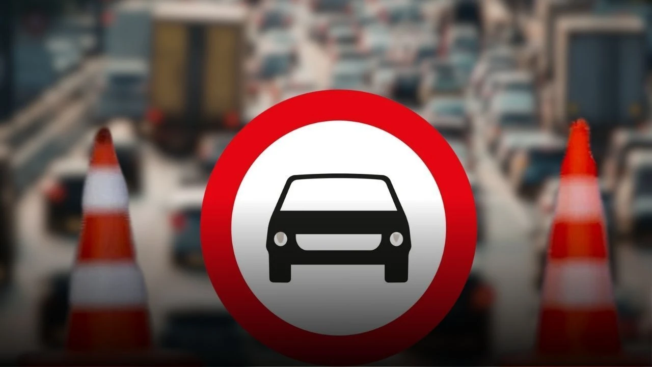 Antalyada 8 Mart Yollar Kapali