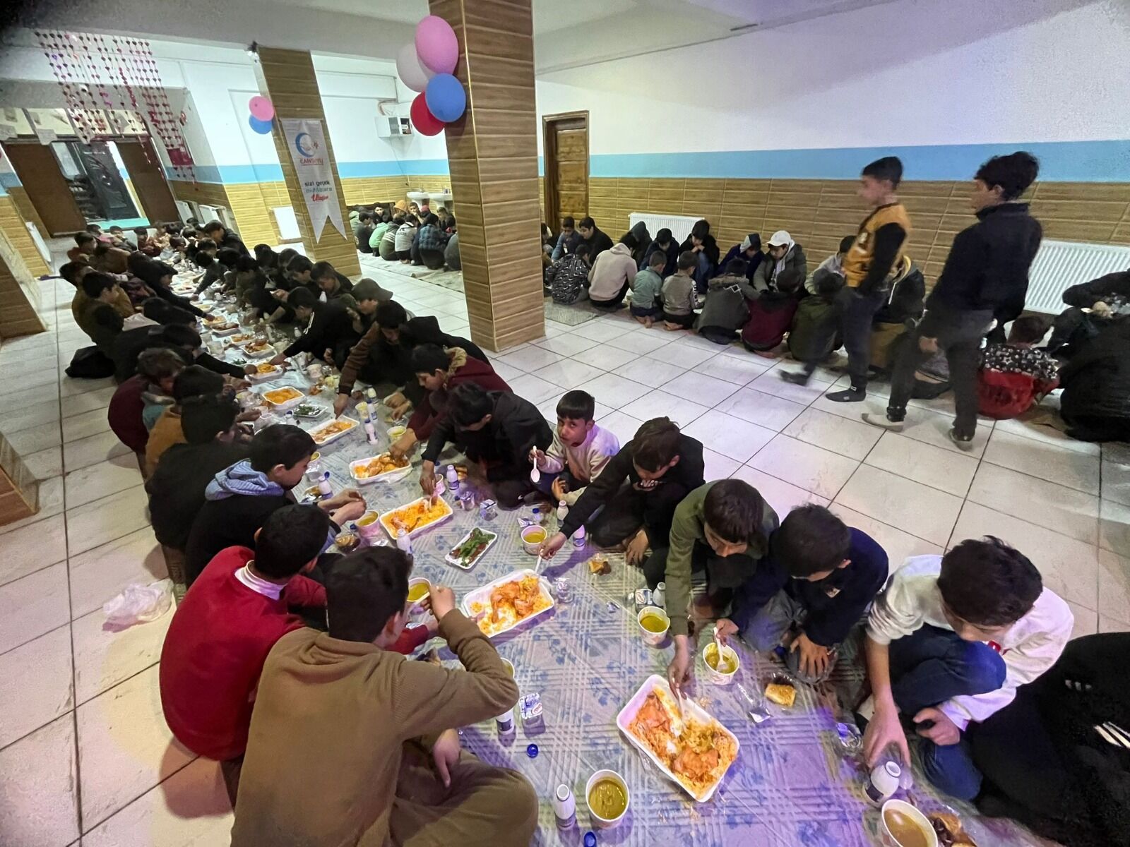 Cansuyu’ndan Afşin'de Anlamlı Iftar Yetim Çocuklar Ramazan Sofrasında Buluştu!V