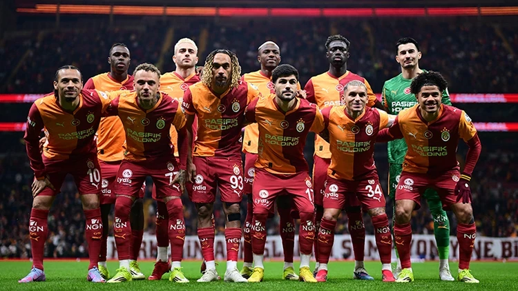 Galatasaray Liverpool Muhtemel 11'Ler (3)