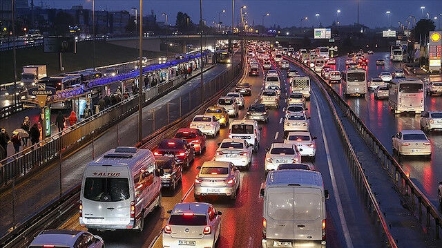 İstanbul’da Haftanın Ilk Günü Trafik Çilesi Yoğunluk %78’E Ulaştı