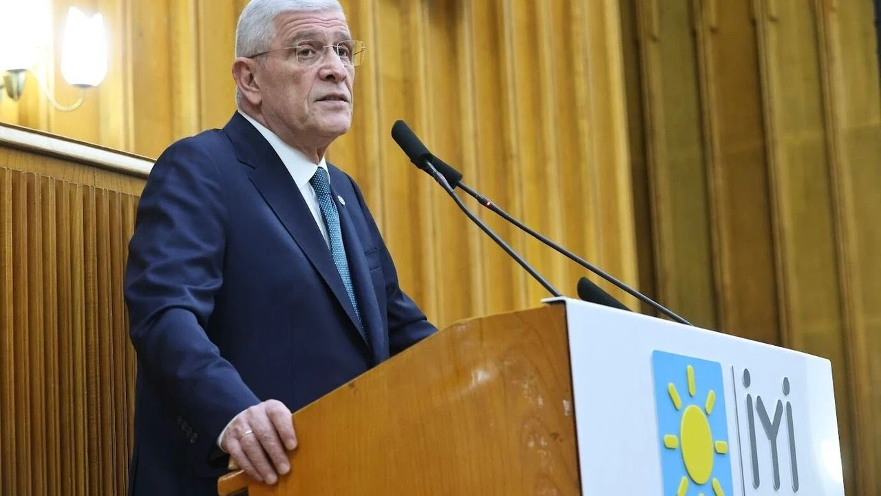 İyi̇ Parti Lideri Dervişoğlu Gündemi Değerlendirdi Nato'nu Patriotları Devreye Girecekse, S 400 Masalını Neden Anlattınıza-1