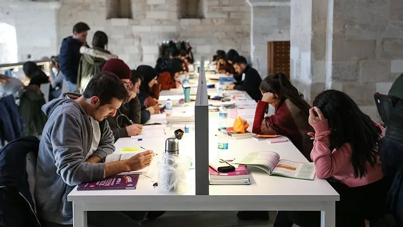 Üniversite öğrencileri dikkat! Büyük af bugün Meclis'te