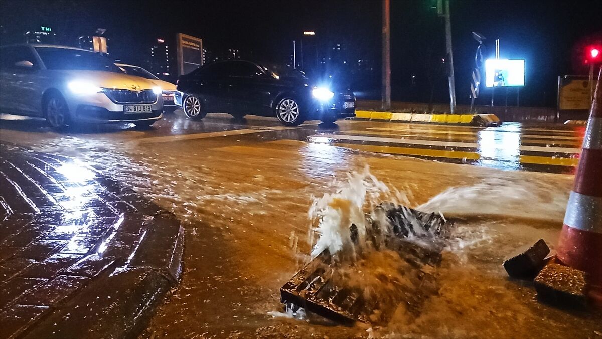 Şanlıurfa'da Sağanak Alarmı: 4 Ilçede Okullar Tatil Edildi
