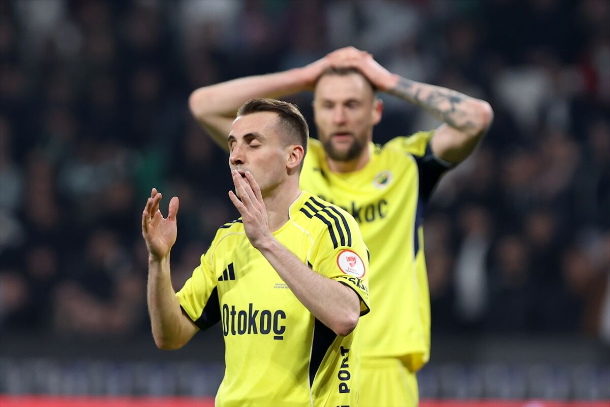 Asırlık Rekabette Kim Önde Galatasaray Fenerbahçe Dosyası (1)-3