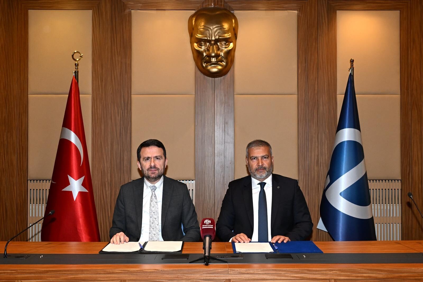 Basın İlan Kurumu Ile Anadolu Üniversitesi Arasında Iş Birliği Protokolü Imzalandım