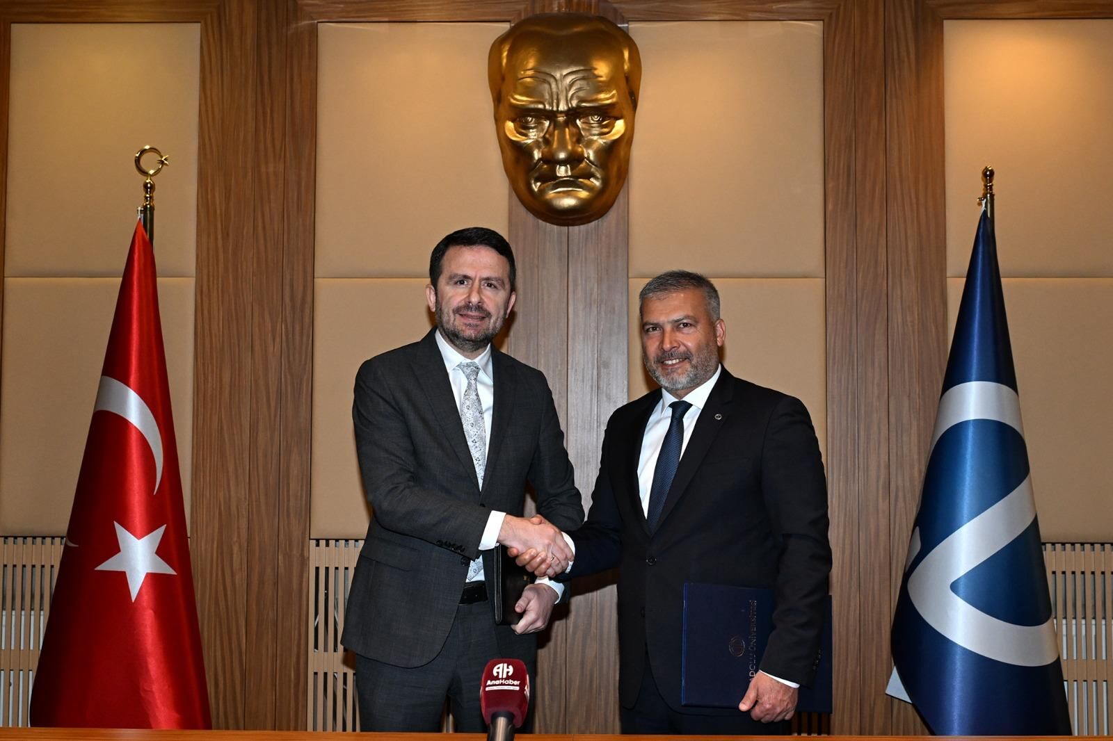 Basın İlan Kurumu Ile Anadolu Üniversitesi Arasında Iş Birliği Protokolü Imzalandıs