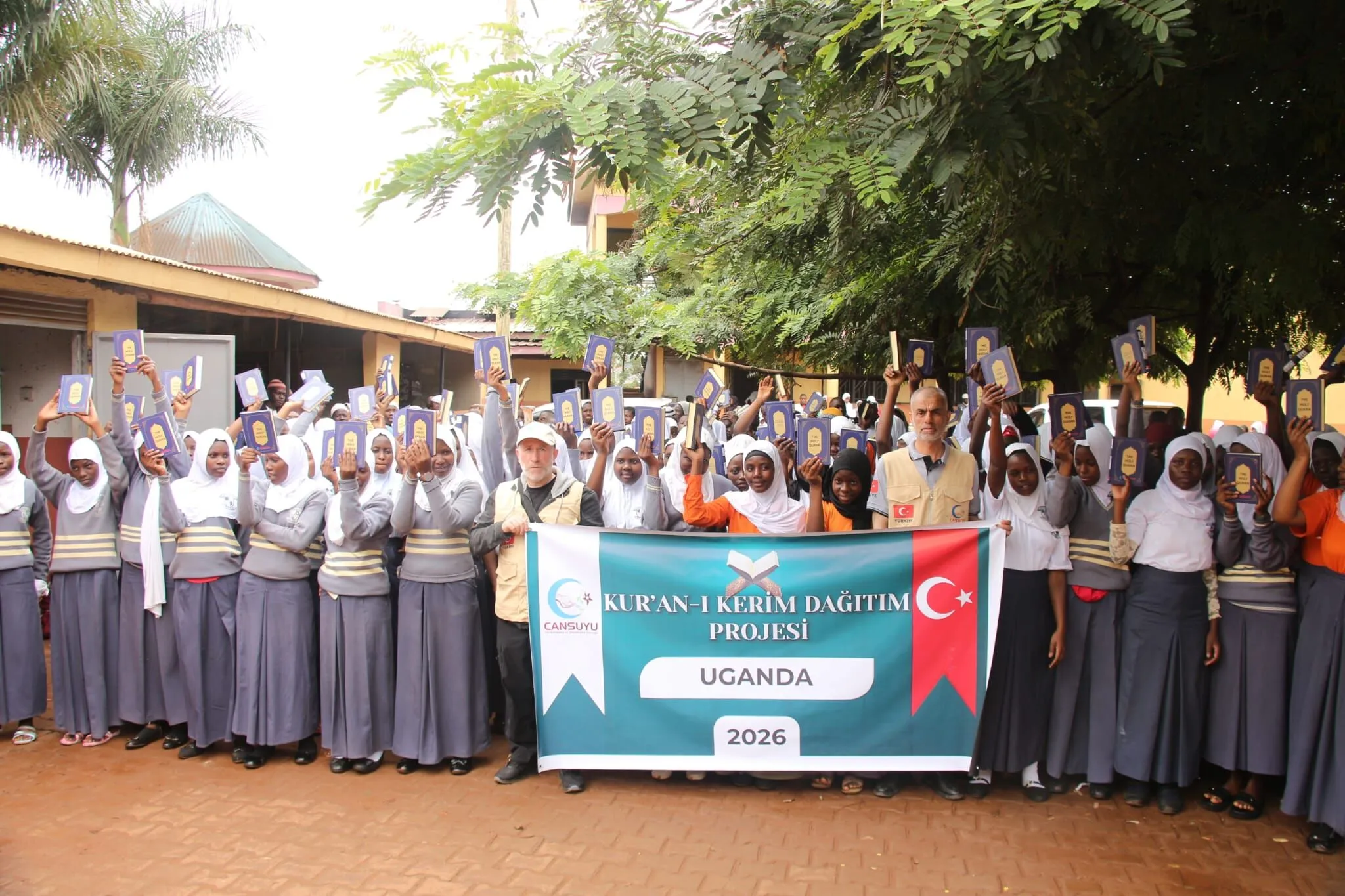 Cansuyundan Ugandada Gonul Koprusu 2