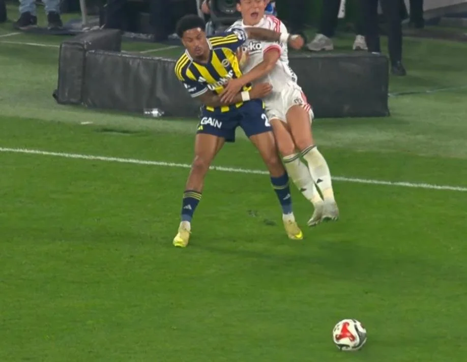 Fenerbahçe Beşiktaş Maçı Tartışmalı Pozisyonları Penaltı Kararı Doğru Mu (18)