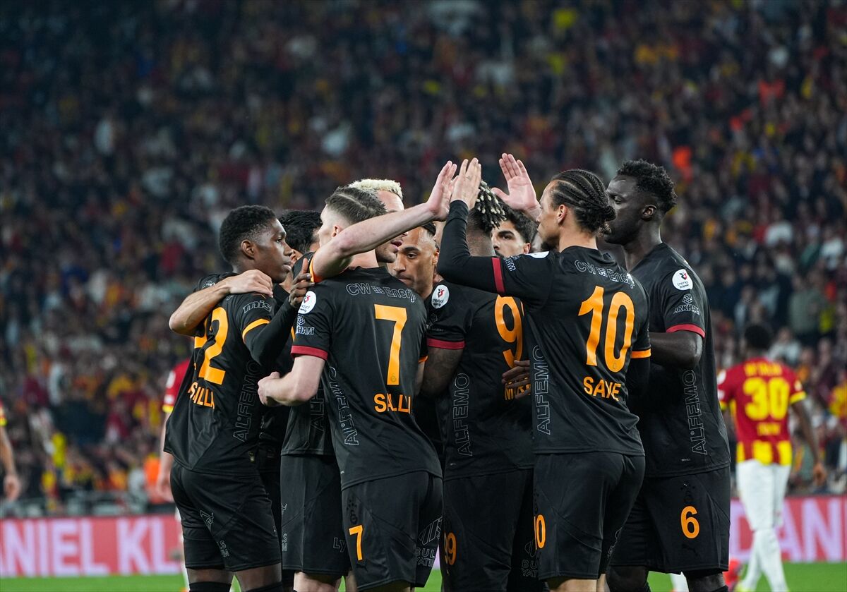 Göztepe Galatasaray Canlı Anlatım (29)