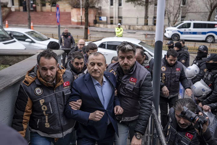 Gulistan Doku Sorusturmasi Eski Tunceli Valisi Tuncay Sonel Adliyeye Sevk Edildi