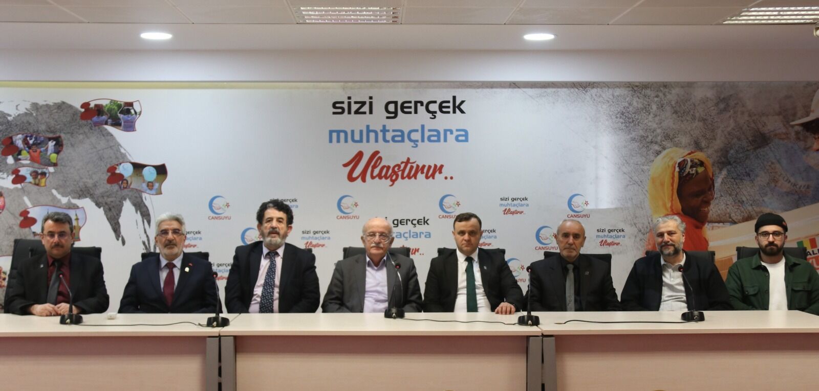 İran Için Insani Yardım Seferberliği Başlatıldı Cansuyu Esder’in Topladığı Yardımları İran’a Ulaştıracak (3)