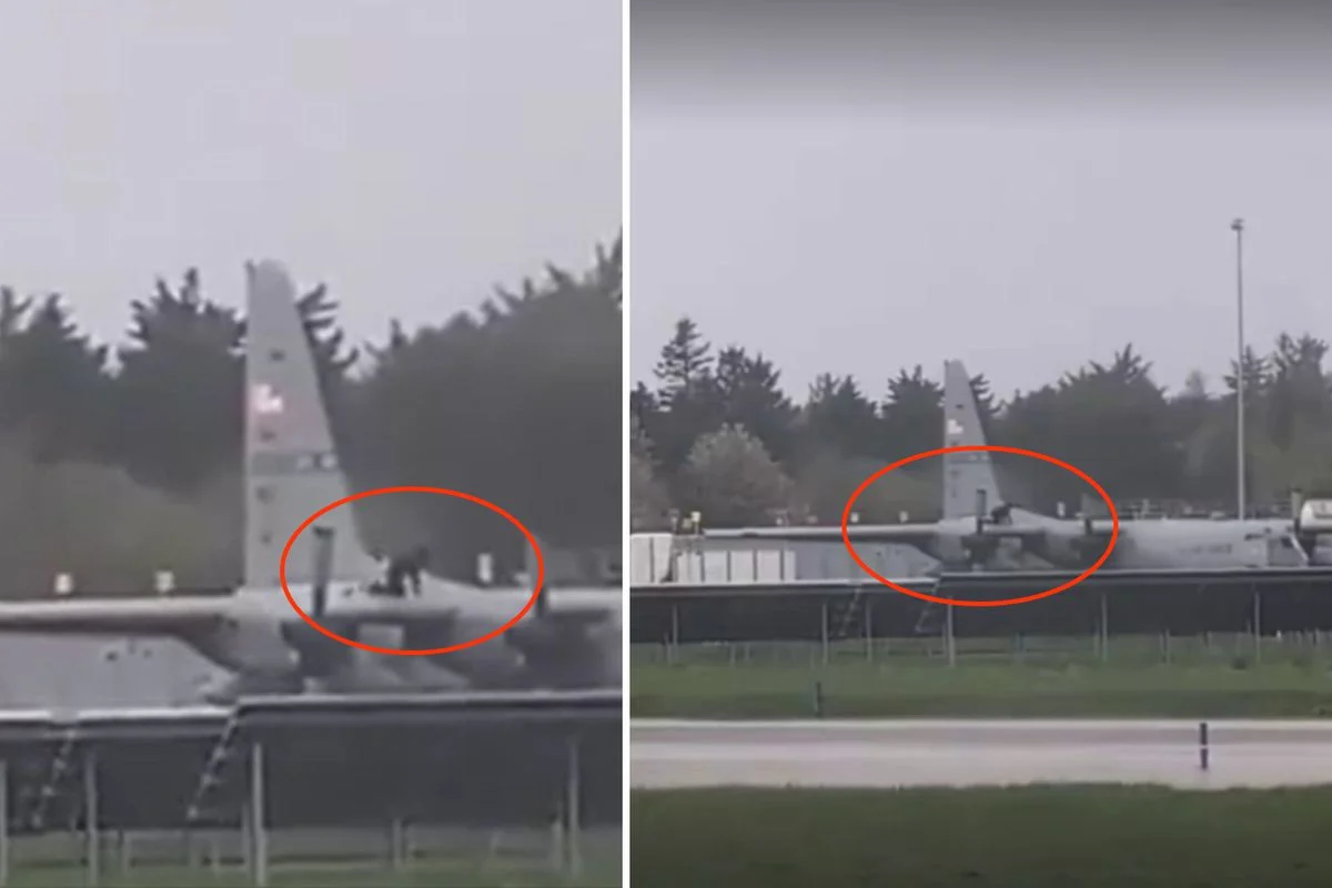 İrlanda'da Amerikan Uçağına Baltalı Saldırı (1)
