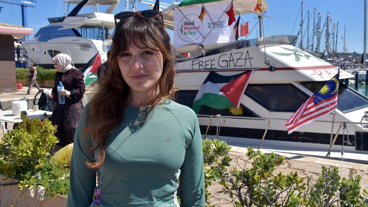 Menziliniz Mübarek Olsun! Ayağınıza Diken Batmasın! Amaç Aynı Gazze Ablukasını Kırmak (3)