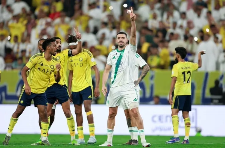 Merih Demiral Çılgına Döndü Ronaldo Ile Maç Sonunda Kapıştılar! (6)
