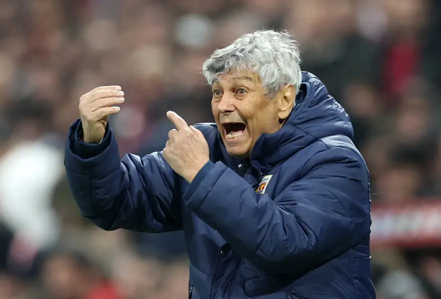 Mircea Lucescu Vefat Etti Son Maçına Türkiye Karşısında Çıkmıştı (3)