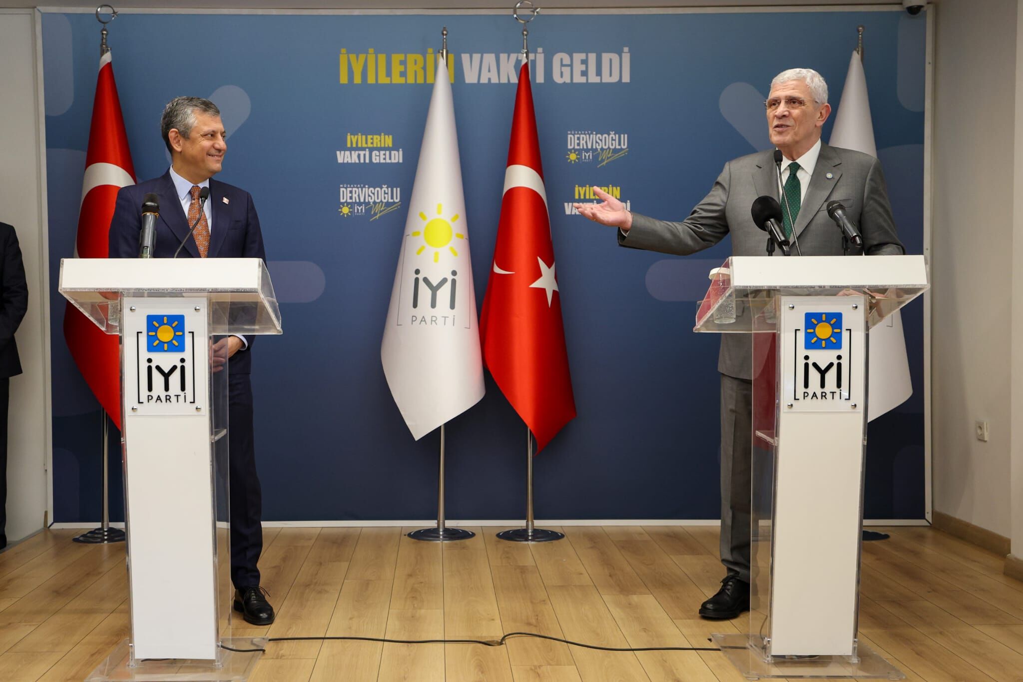 Özel’in Ara Seçim Ziyaretleri Devam Ediyor Dervişoğlu, Davutoğlu Ve Erbakan Ile De Görüştü “Geçim Yoksa Seçim Var” (5)