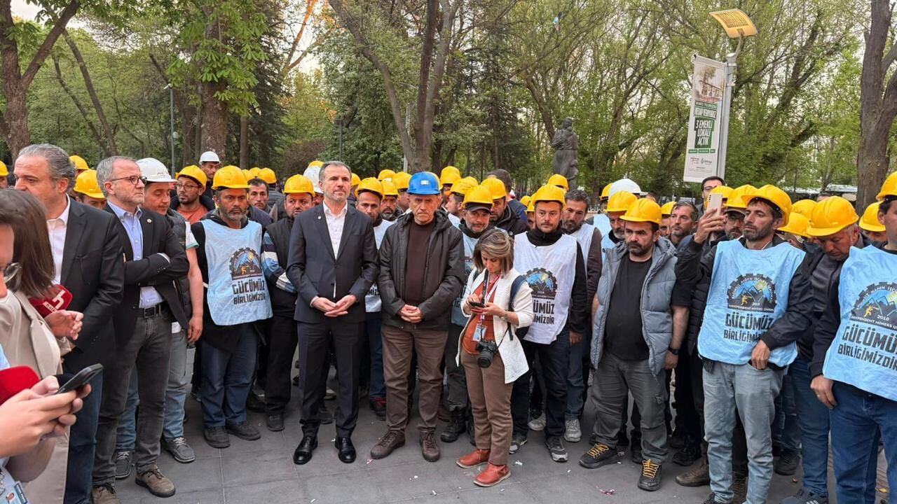 Saadet Partisi'nden Açlık Grevindeki Maden Işçilerine Dayanışma Ziyareti (2)