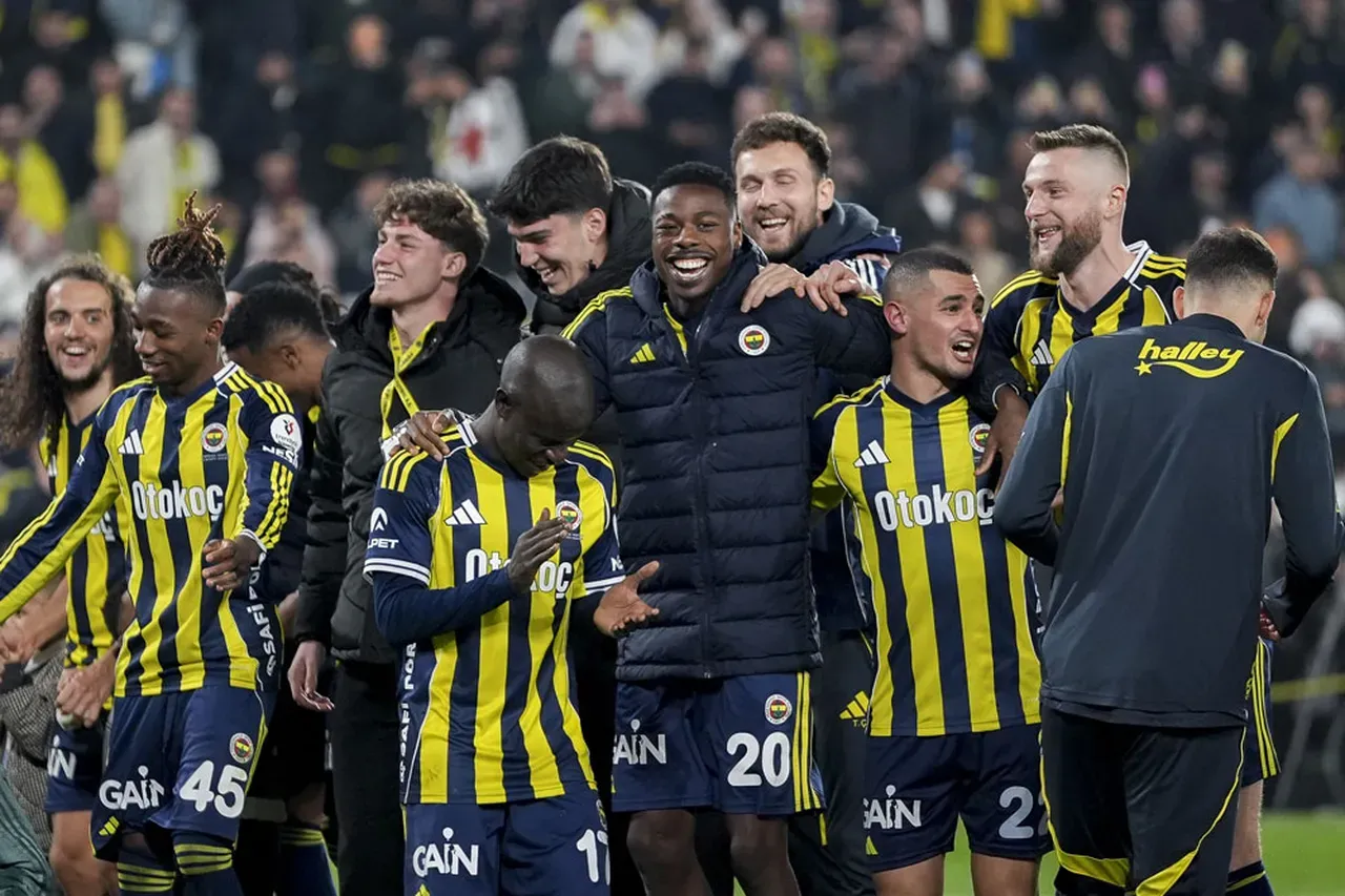 Sadettin Saran'dan Çılgın Prim! Fenerbahçe'nin Şampiyonluğuna En Çok Futbolcular Sevinecek (1)-1