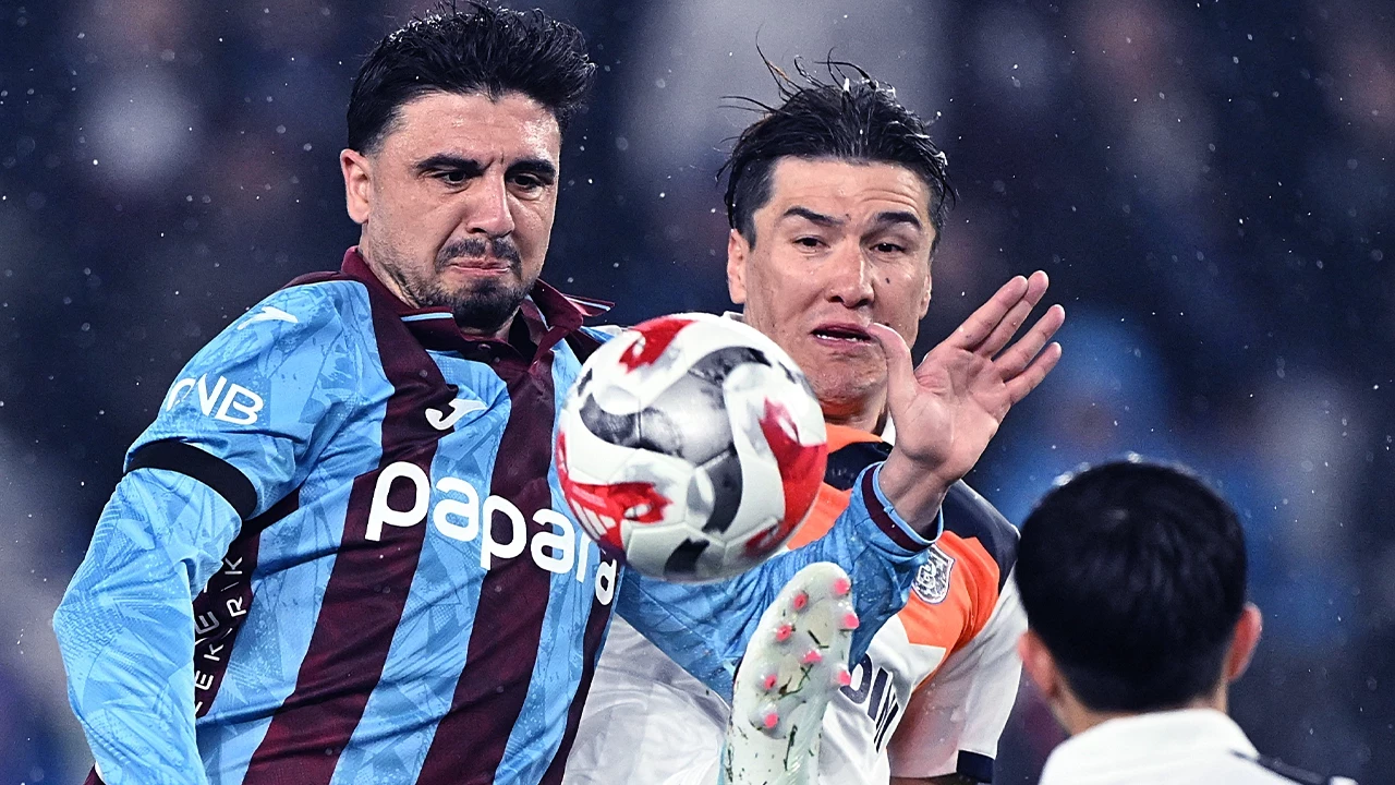 Trabzonspor Basaksehir Karsisinda 903Te Yikildi Xg4L