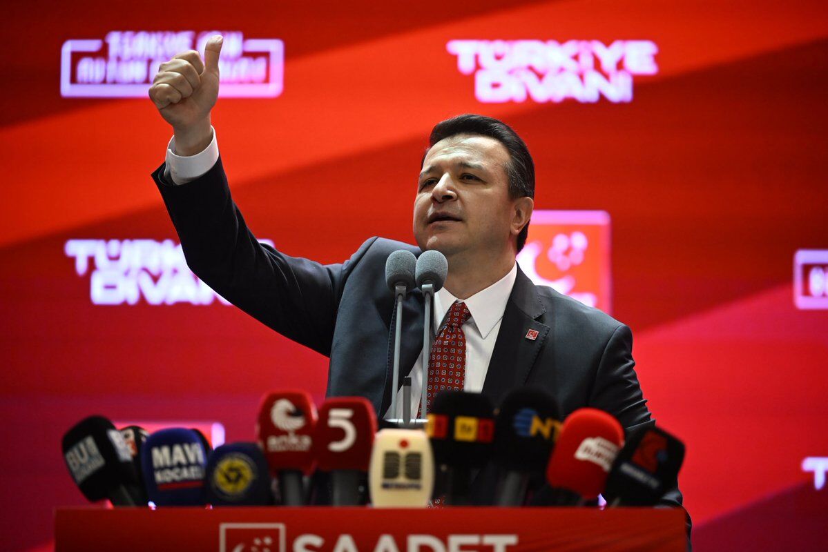 Türkiye Divanı'ndan Erken Seçim Hamlesi Saadet, Salonlara Sığmıyor Dalga Dalga Ülke Geneline Yayılıyor (8)-1