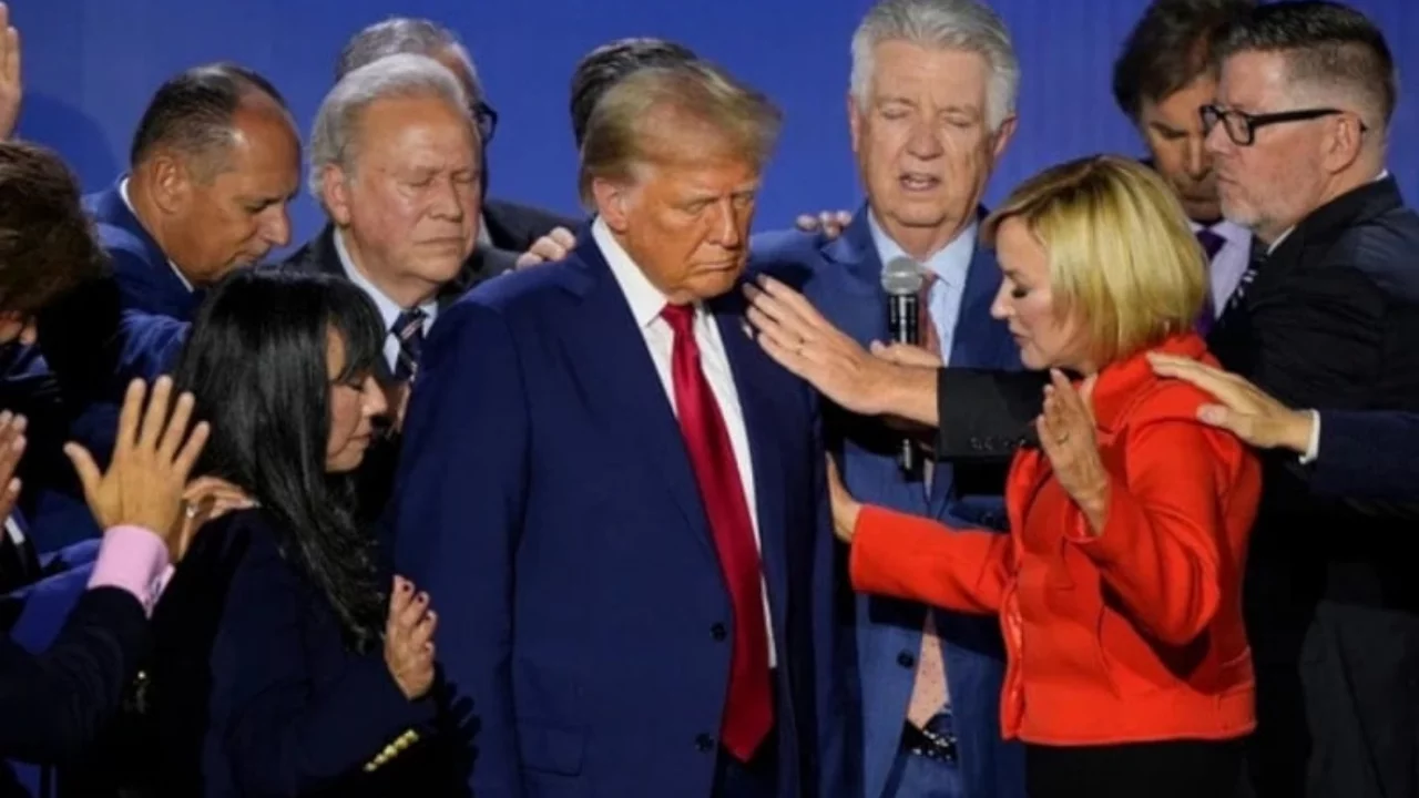 Yok Artık Dedirten Benzetme Trump’ı Kurtarmak Için Dini Alet Ettiler! (2)