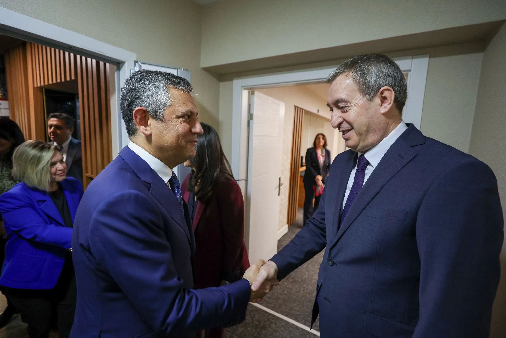 Zgur Ozel2