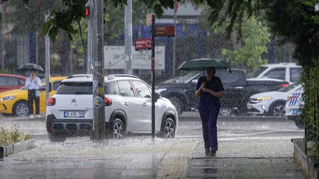 8 Ilde Sari Alarm Meteoroloji Saat Vererek Uyardi Iste 9 Temmuz Il Il Hava Durumu 17204920531068
