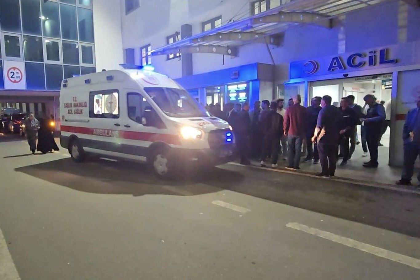 Batman'da Yıldırım Dehşeti Genç Adam Yaşam Mücadelesi Veriyor!