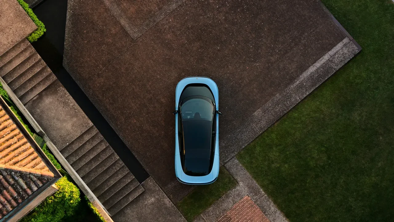 Elektrikli Ferrari Sira Disi Tasarimiyla Tanitildi Ferrari Luce Ozellikleri Ve Fiyati 3337878 Photogallery 5