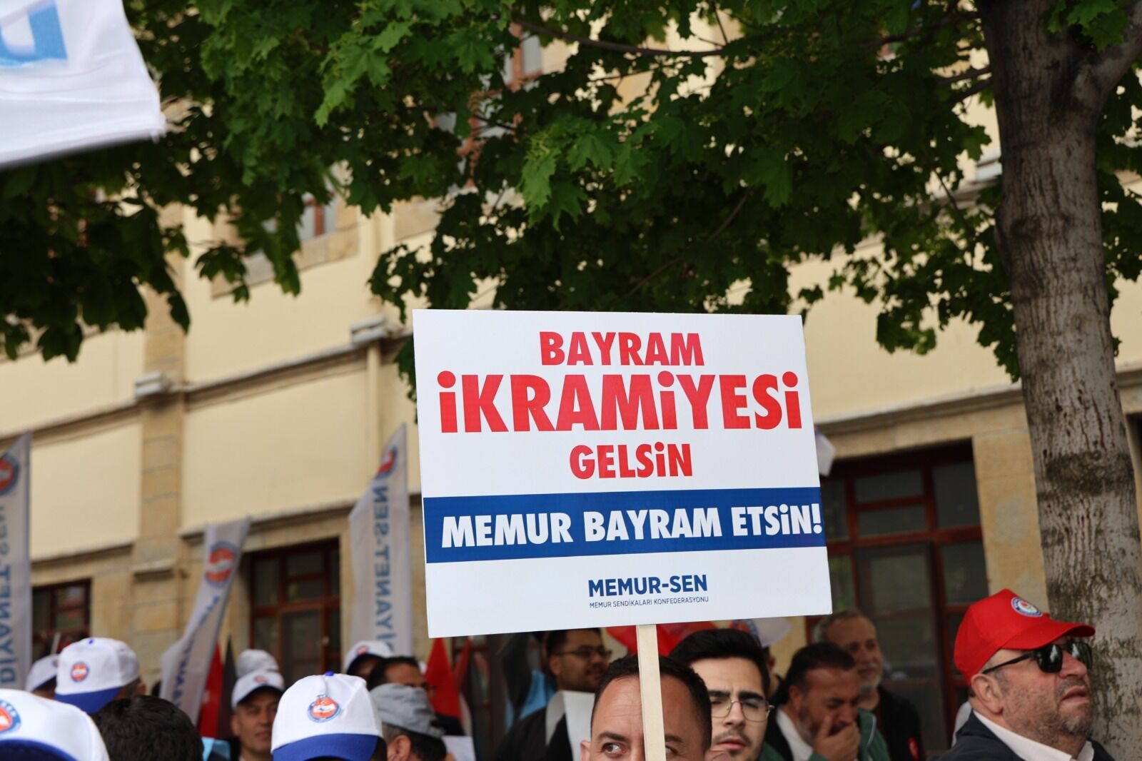 Emekçilerden Ortak Çıkış “Alın Teri Korunsun!”T